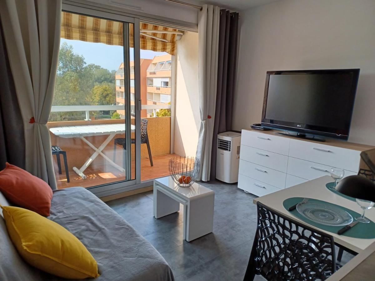 Appart Cosy En Bord De Mer - Port Santia Lucia St Raphael แซ็งต์-ราฟาเอล ภายนอก รูปภาพ